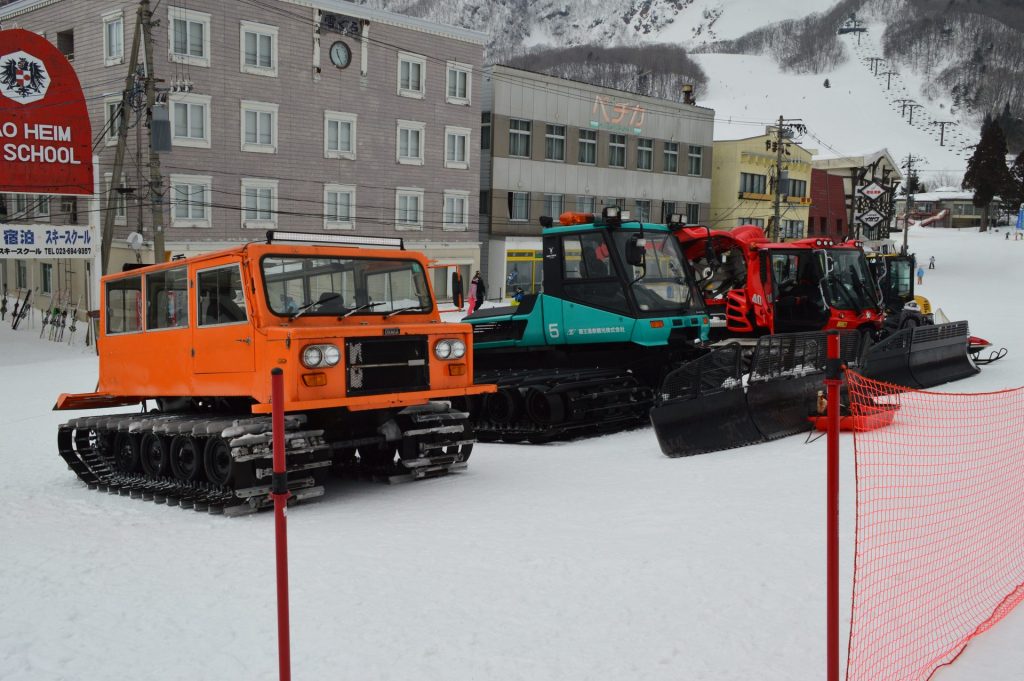 蔵王樹氷まつりの冬の働く車大集合２