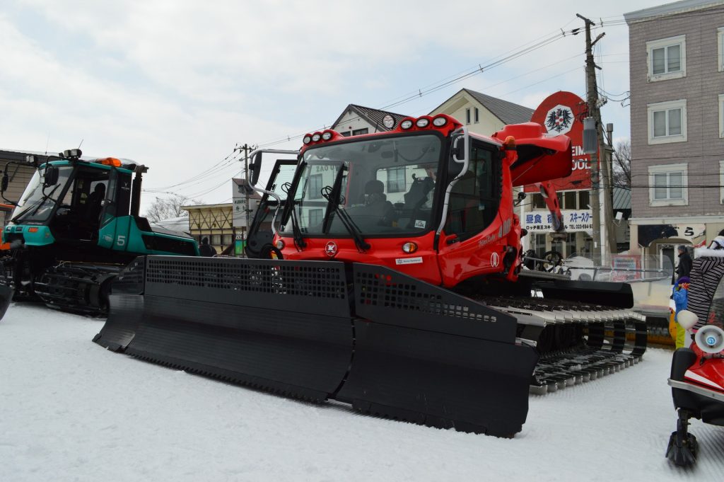 蔵王樹氷祭り_冬の働く車大集合