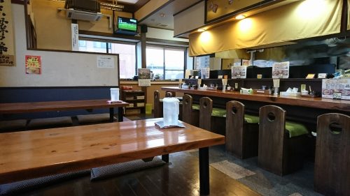 ラーメンめんこいや_店内2