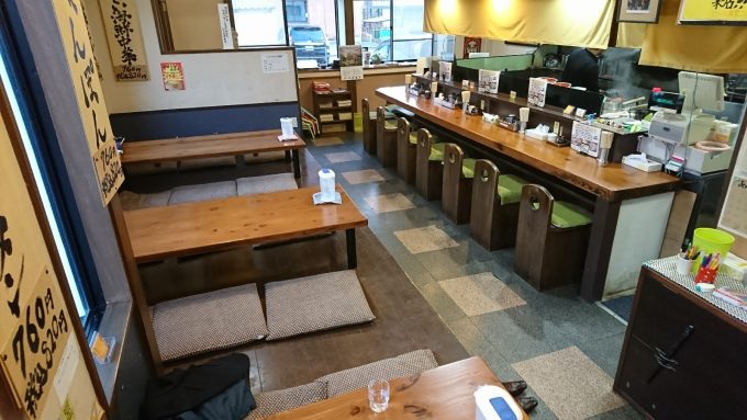 ラーメンめんこいや_店内1