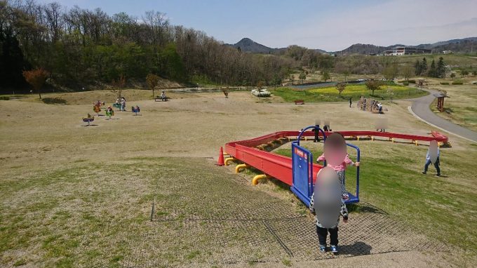 みはらしの丘_遊具広場1