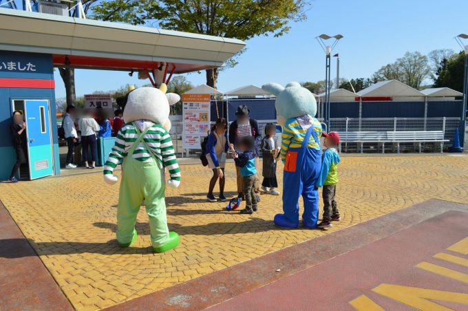 リナワールド_入場