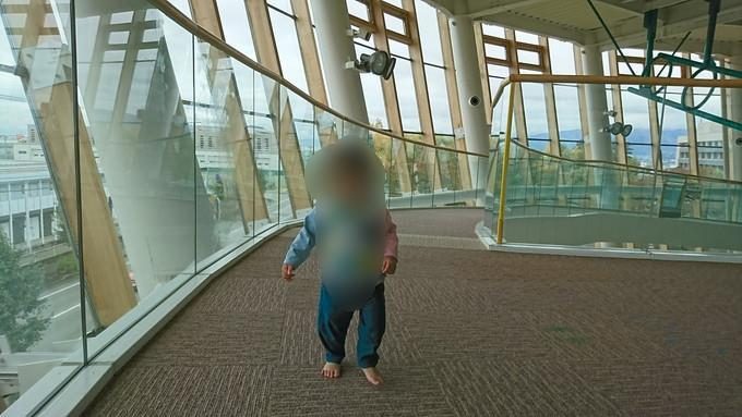 けやきホール_登ります4