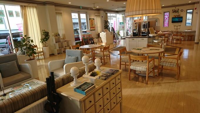 ガリバースナップハウス_店内1