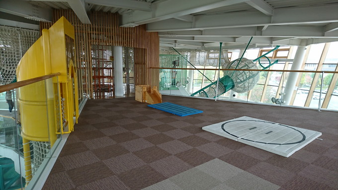 けやきホール_頂上1