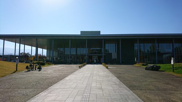 上杉神社（松が岬公園）の伝国の杜