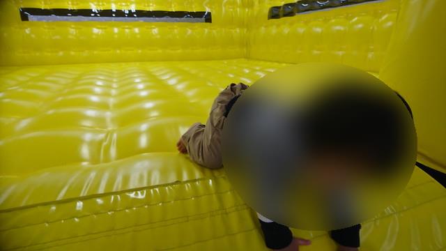 新庄市わらすこひろば遊びのひろばのジャンプ遊具3