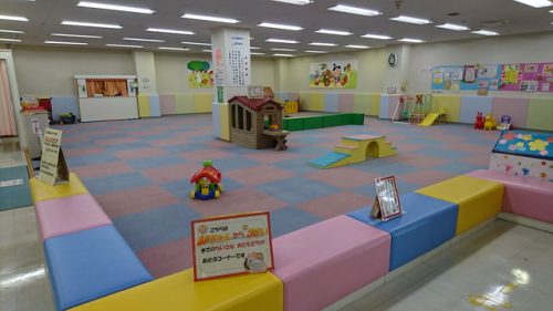 新庄市わらすこひろばの乳幼児コーナー1