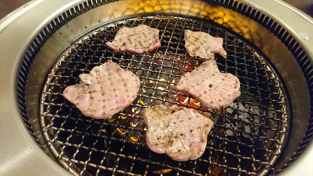 焼肉専科牛力の上タン2
