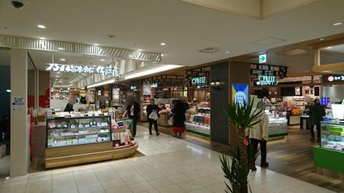 エスパル山形2Fの駅改札方面入口からの様子1
