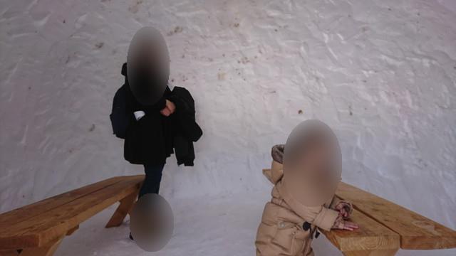 やまがた雪フェスティバルスノーランドのかまくら2