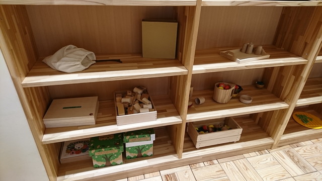 シェルターなんようホール（南陽市文化会館）の木育ひろばのおもちゃ1