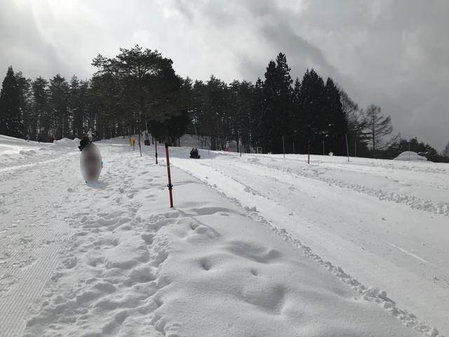 少年自然の家でチューブすべり-チューブすべりの様子00