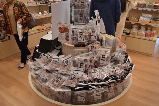 道の駅米沢-お土産コーナー-特産品販売所6