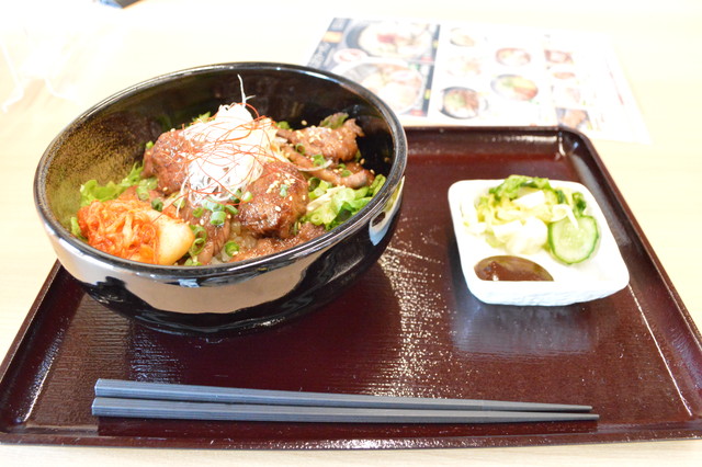 道の駅米沢-フードコード-カルビ丼1