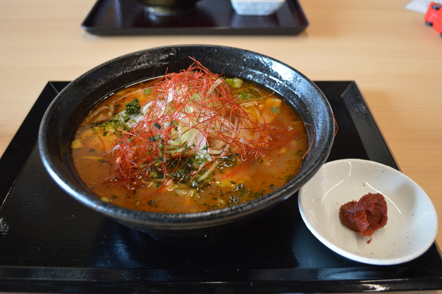 道の駅米沢-フードコード-米沢辛みそラーメン1