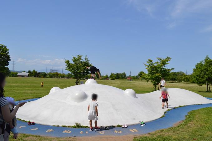 西公園-遊びの森-ふわふわ遊具