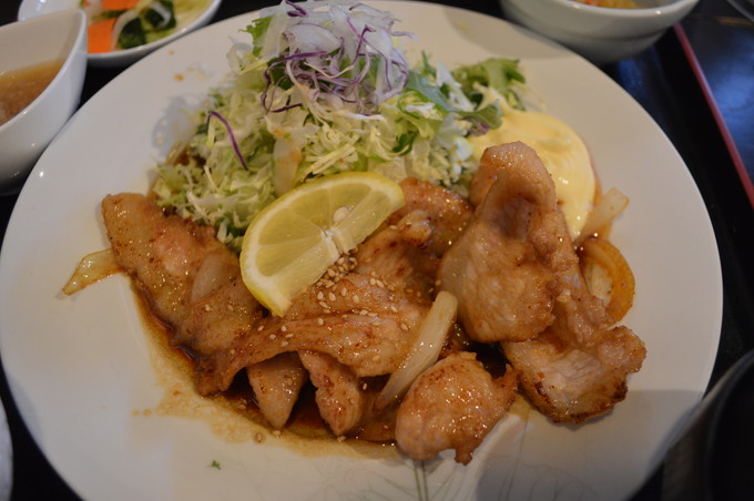 大盛り食堂わいわい亭_豚トロステーキ定食2
