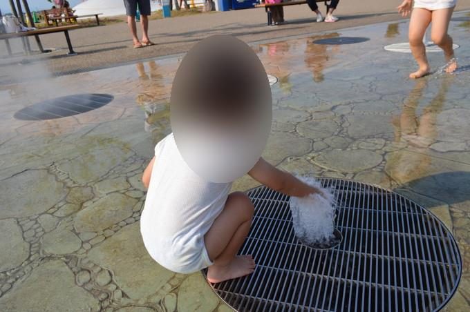 べにっこひろば-屋外-⑦ちゃぷちゃぷひろば2