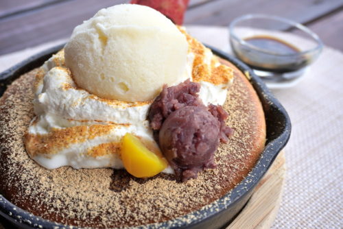 庭園喫茶錦-食レポ-黒蜜きなこパンケーキ1[1]