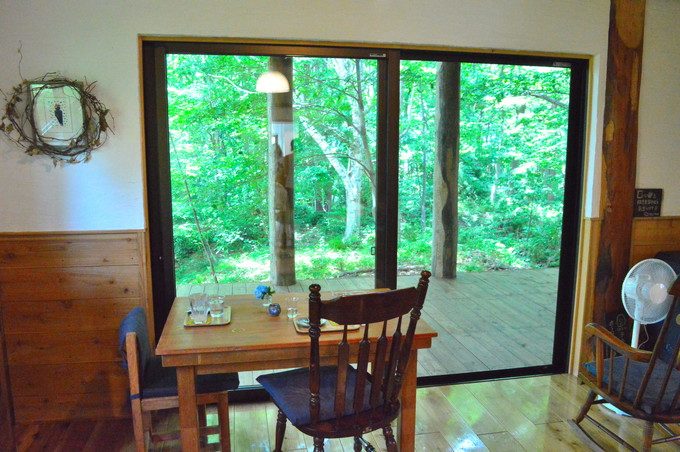 蔵王-おやまカフェ-店内の様子6-テーブル席2