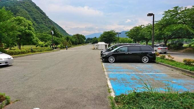 馬見ヶ崎ジャバ-1-1-駐車場の様子