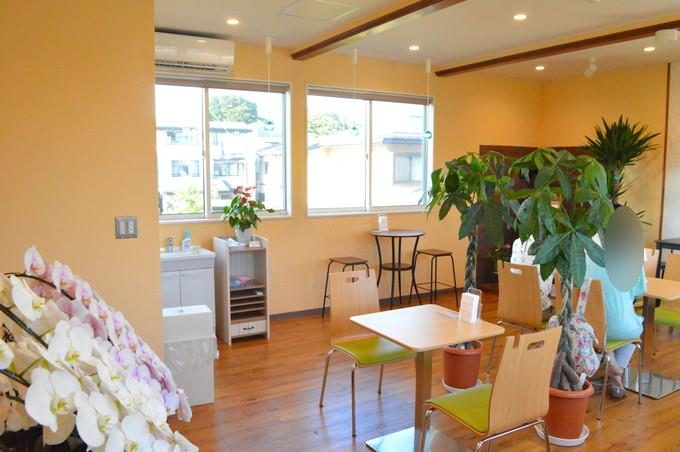 ジェラテリア-アガーレ-店内の様子3-2階飲食エリア2