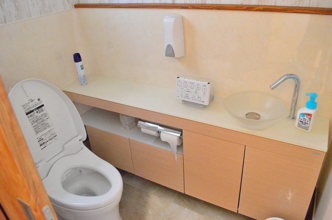 ジェラテリア-アガーレ-トイレ