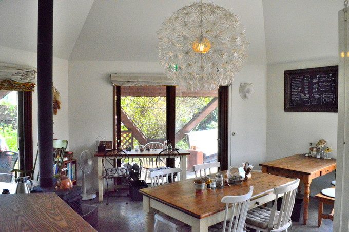 ミツバチガーデンカフェ-お店の様子-店内1