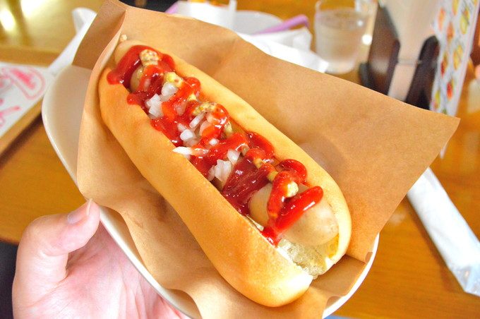 ハンズバーガー-戦利品-プレーンホットドッグ