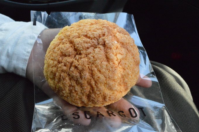 エスカルゴ-パン屋-戦利品-メロンパン1