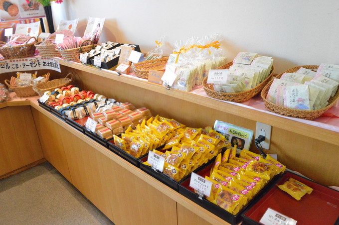 やまり菓子舗ー商品_詰め折2