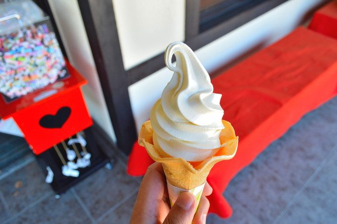 新左衛門の湯-お土産処伊勢屋-食事-アイスクリーム