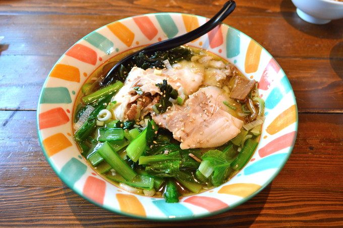 中華美食屋-注文-しょうゆラーメン1