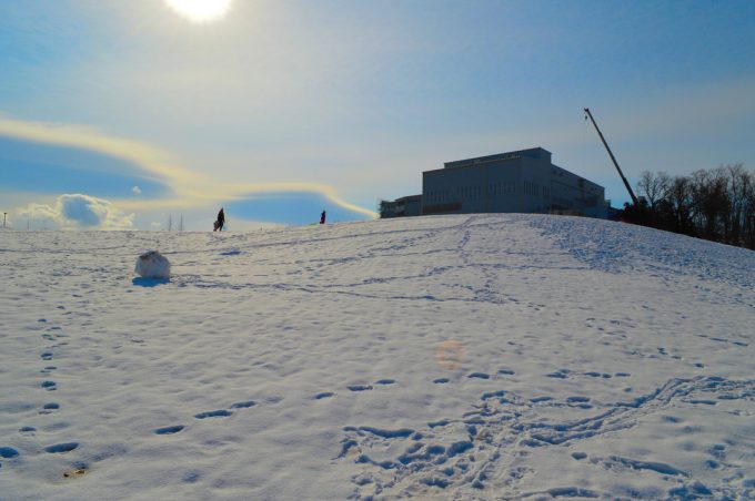 みはらしの丘はらっぱ館-そりすべり4