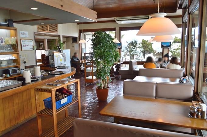 レストラン-デラシネ-注文-店内の様子2