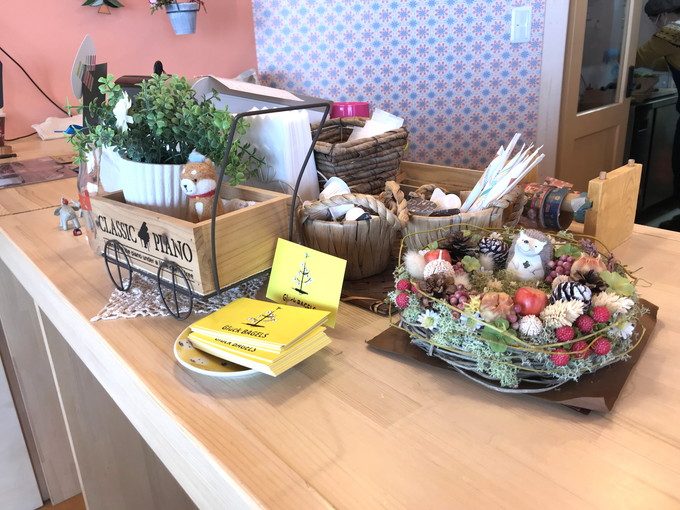 グリュックベーグル(gluck bagles)-店内の様子-小物