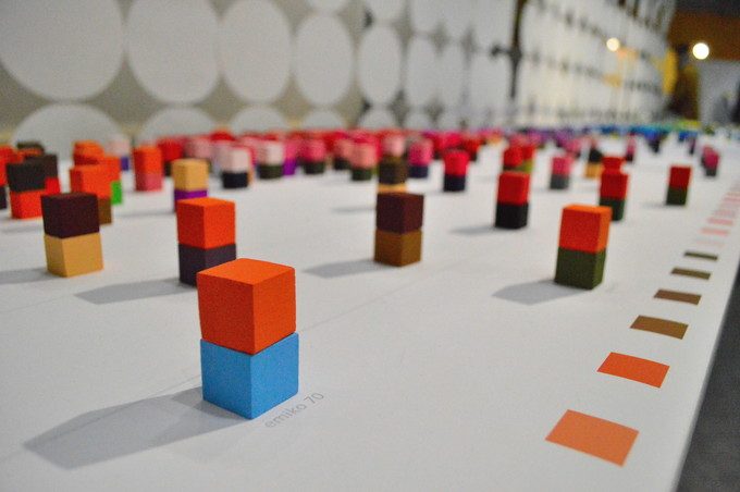 芸工大-卒展-プロダクトデザイン-色彩の力で広がる世界2