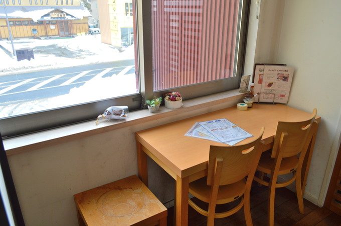 EST(エスト)-店内の様子--2階カウンター席2