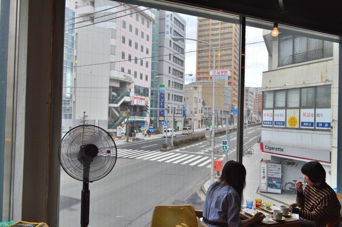 月カフェ-店内の様子8