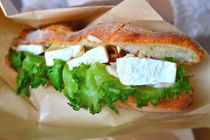 アンドマークカフェ-注文-カマンベールカスクード2