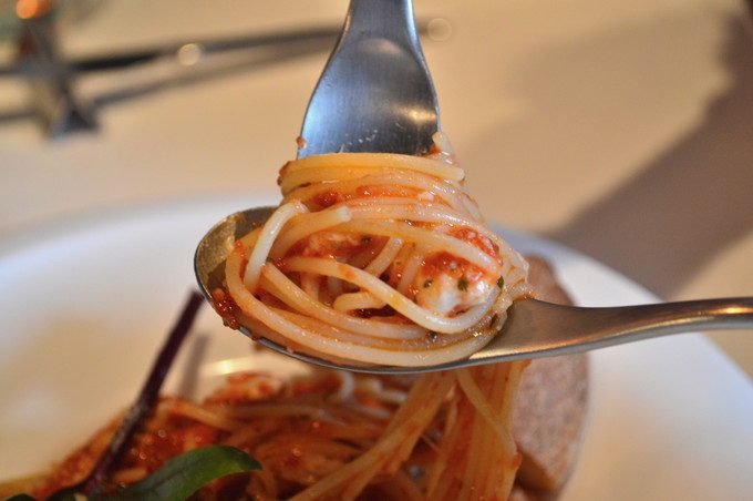 イルブル(IL BLU)-ランチセット-パスタ-モッツァレラチーズたっぷりのトマトソース2