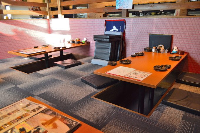 北海道レストラン-別邸嶋北店-店内の様子-掘りごたつ2