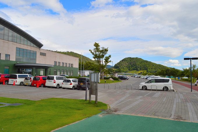 南陽市中央花公園-駐車場_01