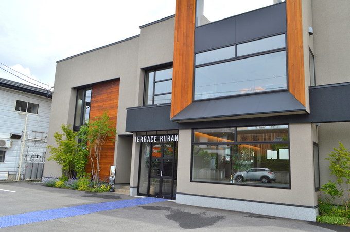 6DINING(シックスダイニング)-外観