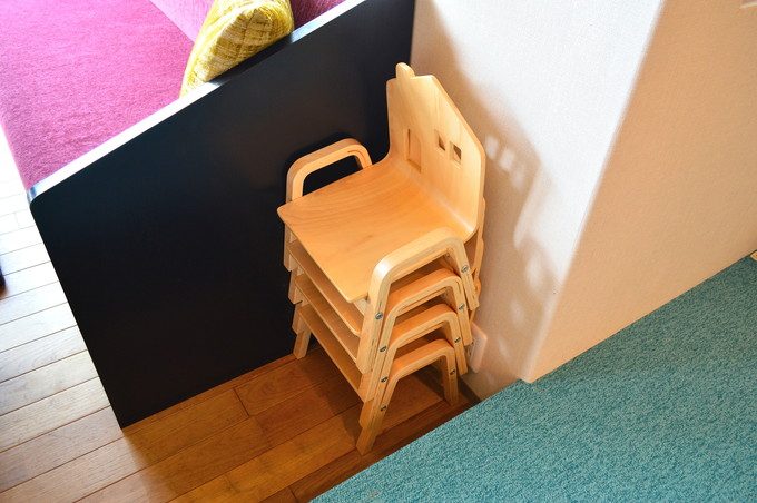 6DINING(シックスダイニング)-子ども用サービス-イス2