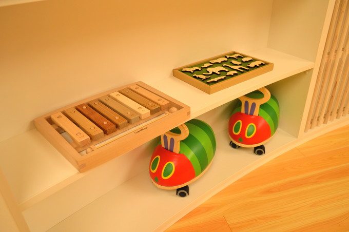 もっくる-あかちゃんひろば-おもちゃ-あおむし