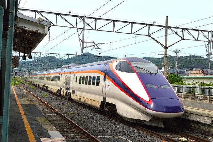 フラワー長井線-キッズ列車-新幹線つばさ