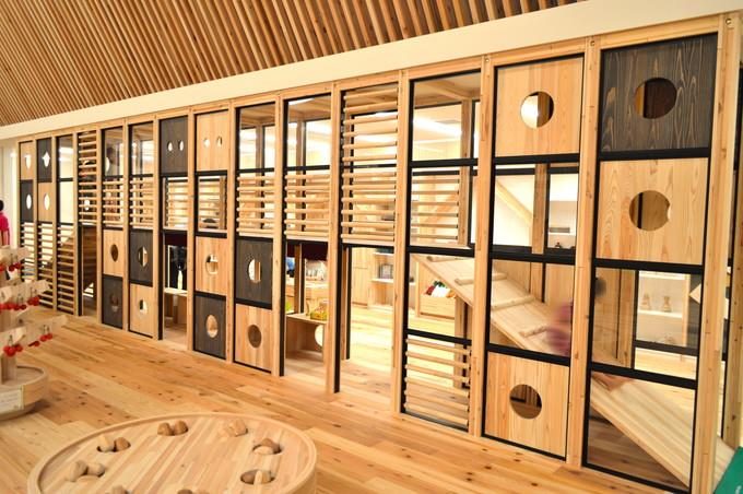 もっくる-コーナー間の通路とすべり台1