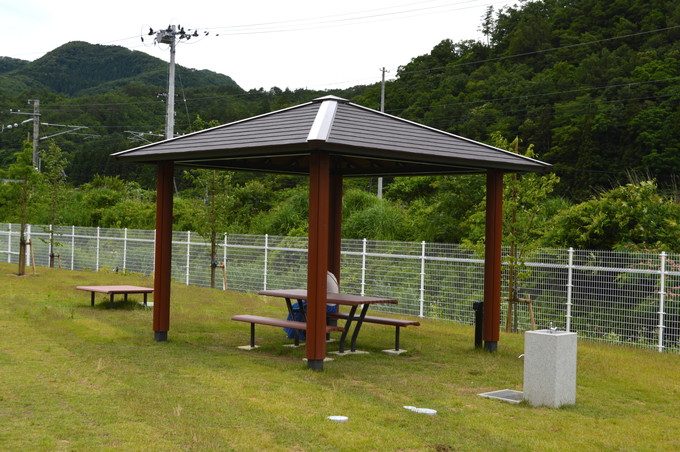 エネルギー回収施設川口-こどもふれあい広場-東屋